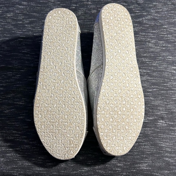 TOMS Alpargata Slip-On - Kids' 5Y EUC - Picture 3 of 4